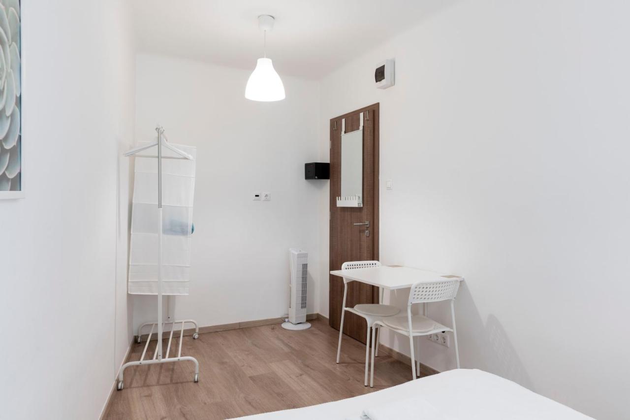 Vajda 15 Hostel ブダペスト エクステリア 写真